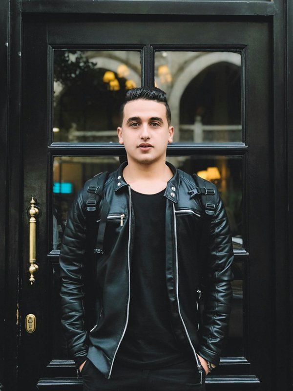 Découvrez la veste burberry pour homme : allier style et luxe